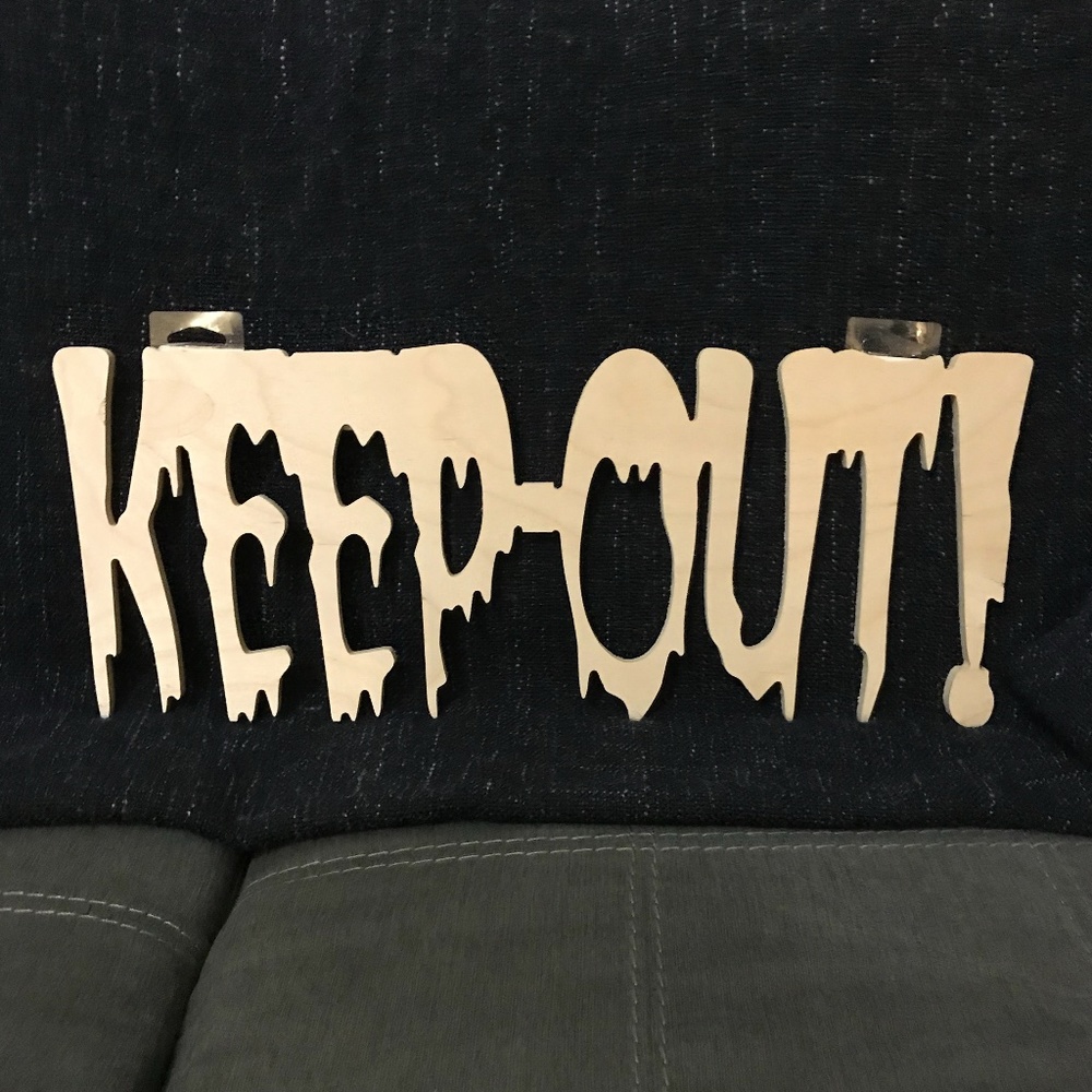 ArtMinds "Keep Out"👻 DIY Halloween Sign-NWT - Picture 1 of 5